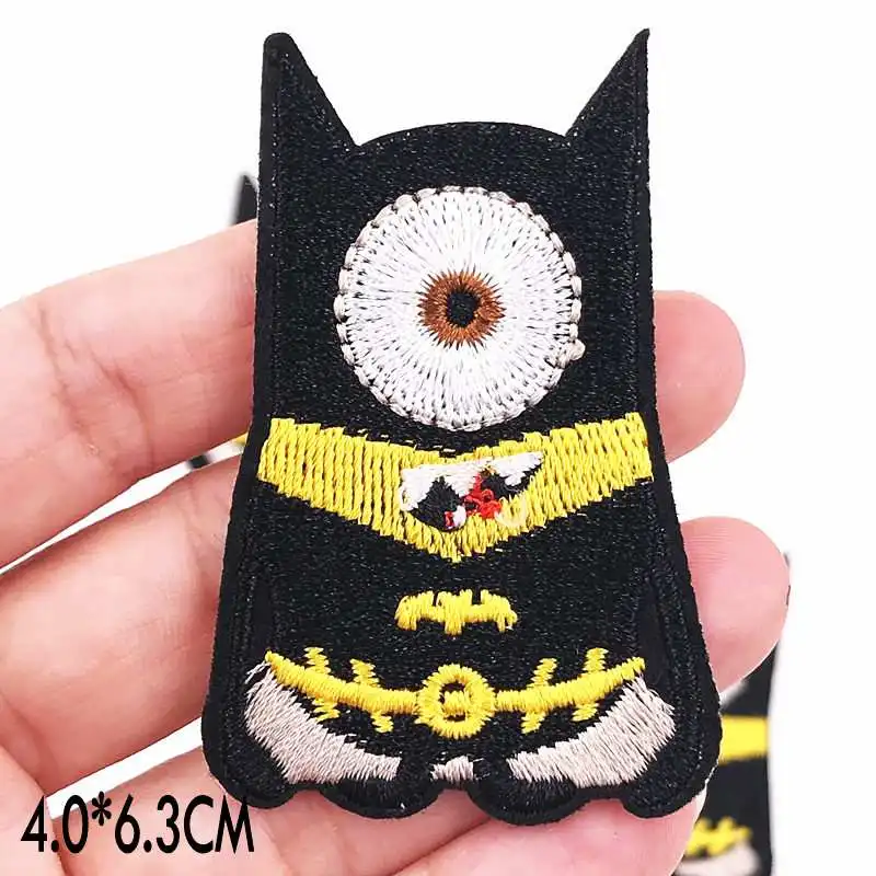 2 шт Бэтмен Миньоны мультфильм вышитый патч аппликация Железо на одежде Патчи