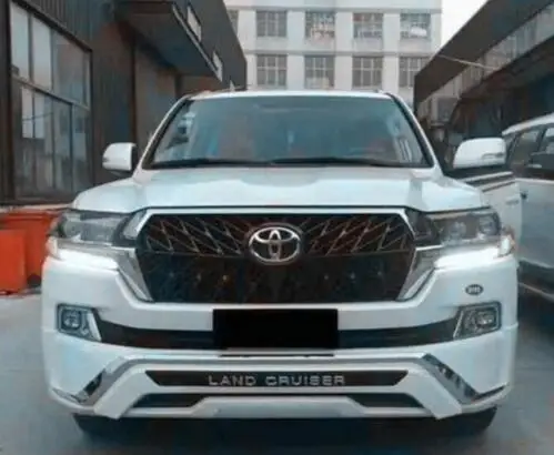 Высококачественная решетка для переднего бампера автомобиля из АБС-пластика