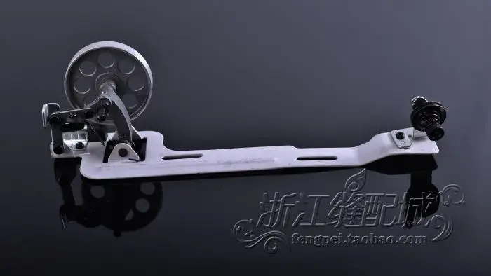 Промышленное шитье Lockstitch Machein приблизительная белая проволока с маленьким