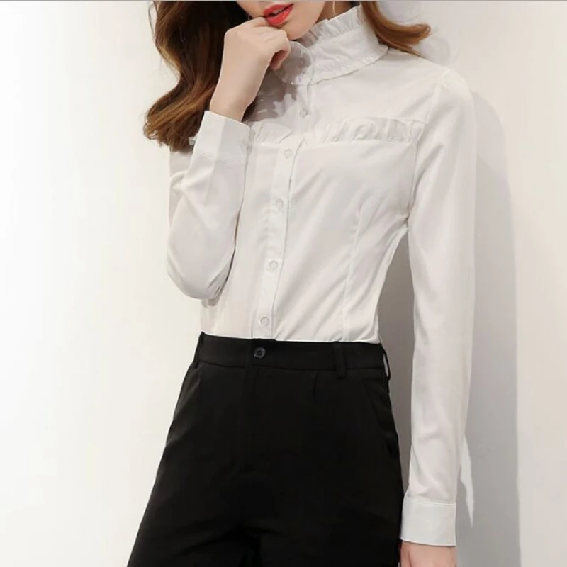 Женская офисная блузка с оборками белая Облегающая рубашка в Корейском стиле