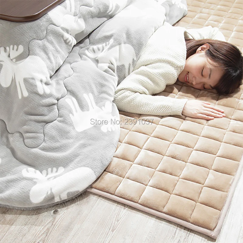 Новая одежда для маленькой девочки 2 шт./компл. футон котацу& ковер квадратный лоскутное Стиль из мягкого хлопка Стёганое одеяло японский Kotatsu костюм для квадрокоптера с дистанционным управлением 60/75/80/90 см Настольный Штатив