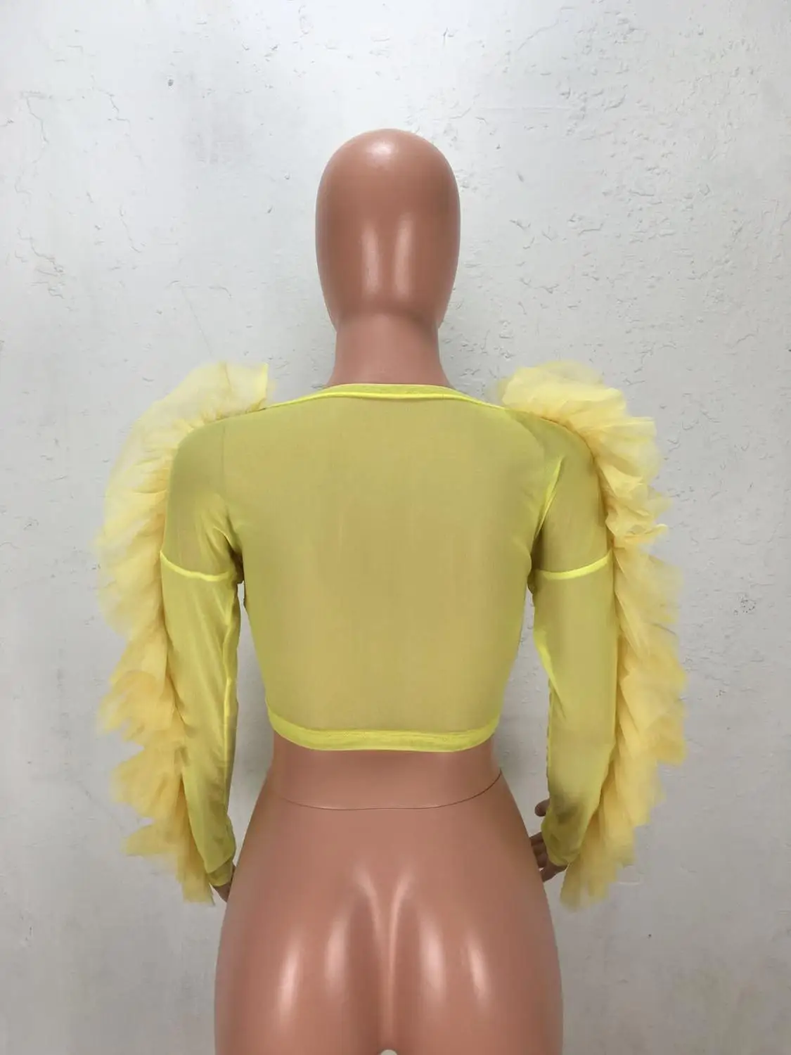 Желтый топ сетчатый с завязками спереди сексуальный укороченный летние топы