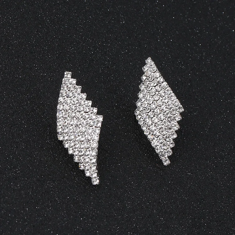 Женские серьги гвоздики серебряного цвета с кристаллами|crystal stud earrings|stud earringsstud