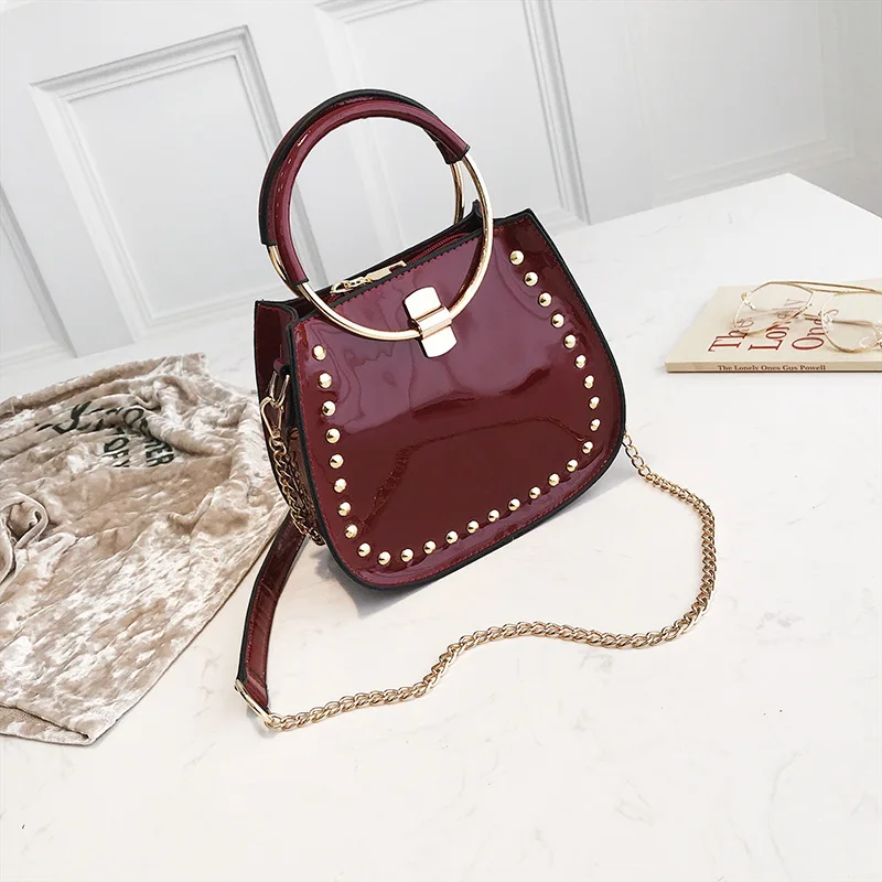 Роскошная лакированная кожа женские сумки мини с металлической ручкой на плечо