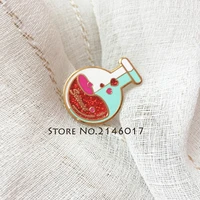 30mm newly chemical knowlodge study lab flask pins and brooch metal fantastic hard enamel metal glitter badge sicence lapel pin