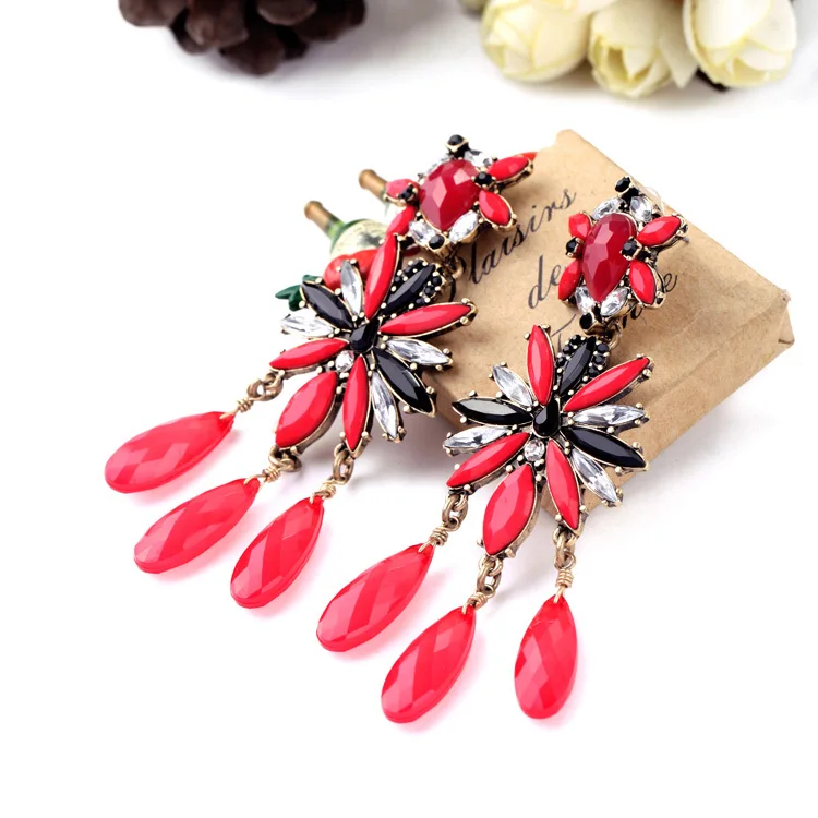 Серьги-гвоздики женские длинные золотистые с подвесками | Украшения и аксессуары