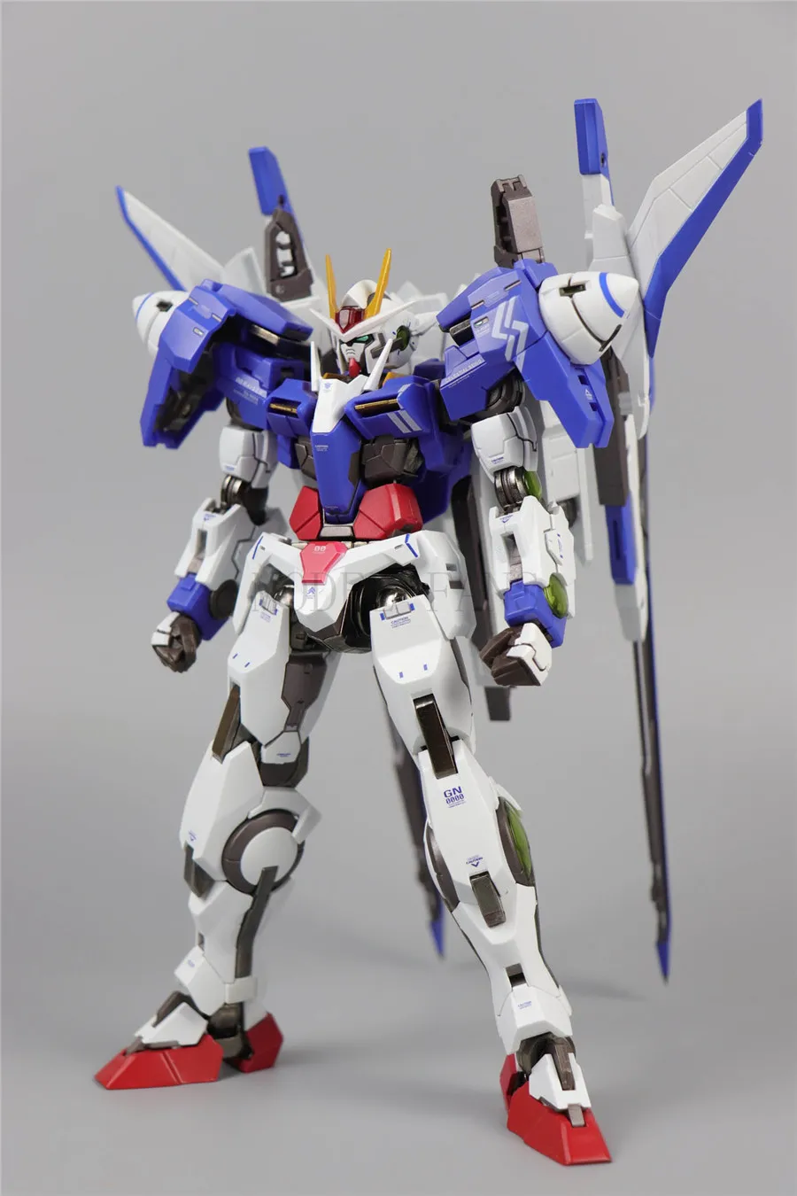 Модели вентиляторов металлические модели сборки MB Gundam OO raiser OOR XN высокое качество сделано в Китае фигурка