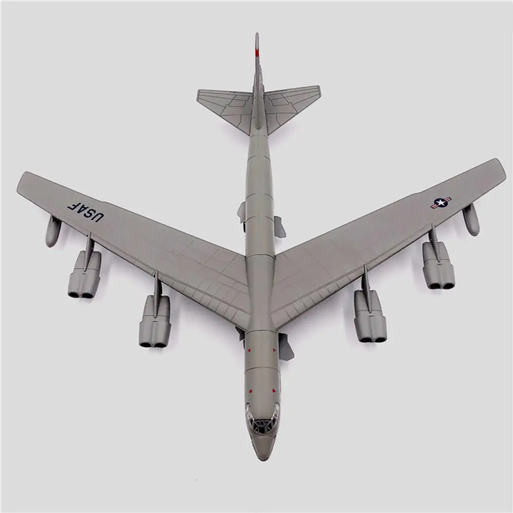 Boeing B-52 Stratofortress 1/200 литья под давлением самолета Модель Амер |