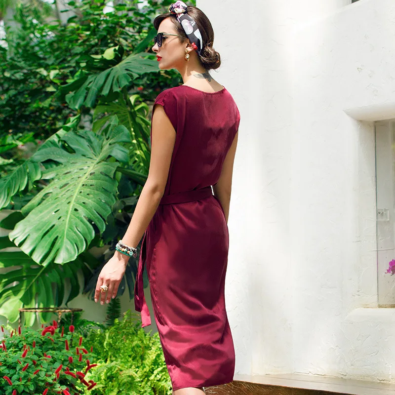 Шелковое атласное платье шелковое тонкое из натурального шелка с песочным