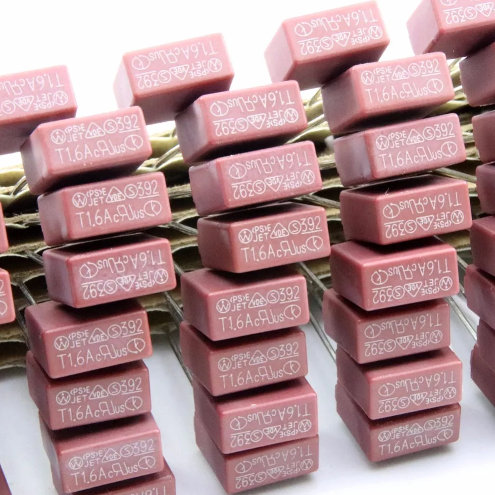 50 шт. пластиковых плавких предохранителей T2.5A 392 квадратных формы, 2.5A 250V, медленного действия. Обычно используются на плате питания ЖК-телевизора.