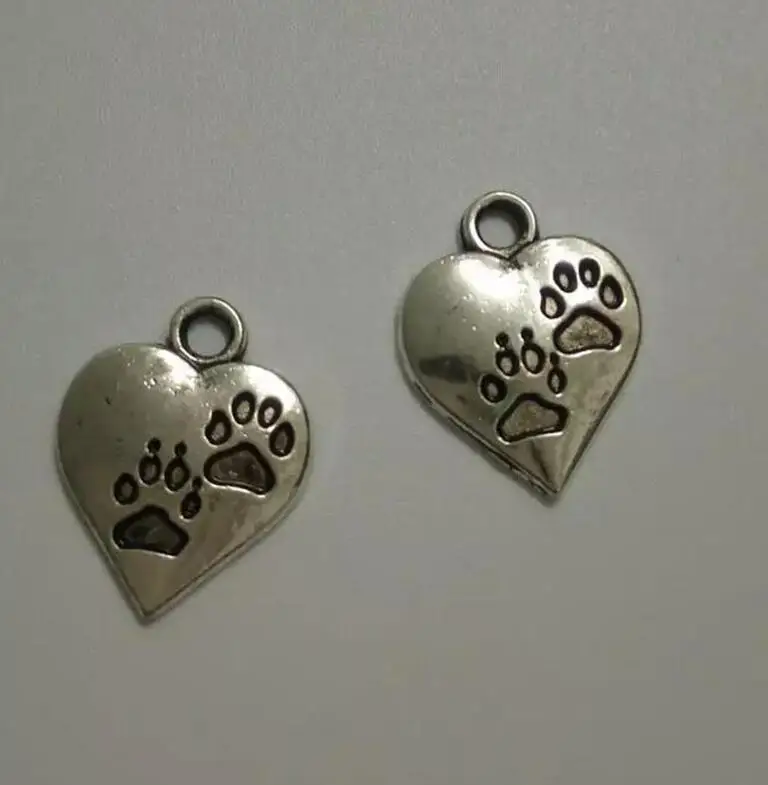 100 шт. ювелирные кулоны сердечко с принтом лап разных типов аксессуары для