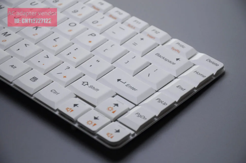 

New Replace FOR LENOVO Ideapad Y650A laptop Keyboard white