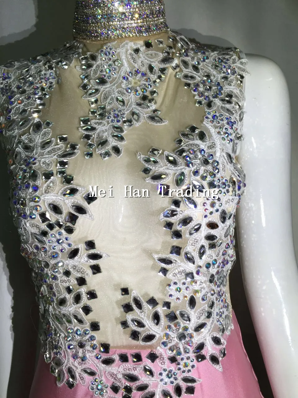 Модное кружевное розовое платье облегающее длинное сексуальное женское