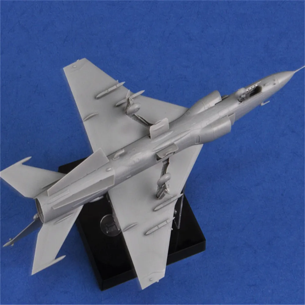 1/48 масштаб китайская PLA JL 9 плато истребитель Eagle тренер модель Наборы для Трубач