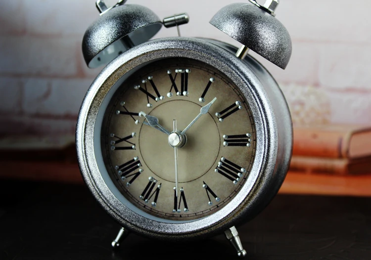 Ретро индустриальной эпохи серебристый металлик колокол стереоскопического