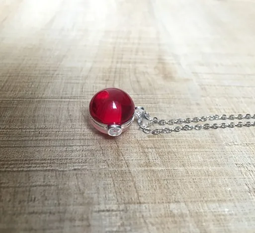 Silver Ожерелье с подвеской POKEMON Pokeball - Окраска металла: Silver