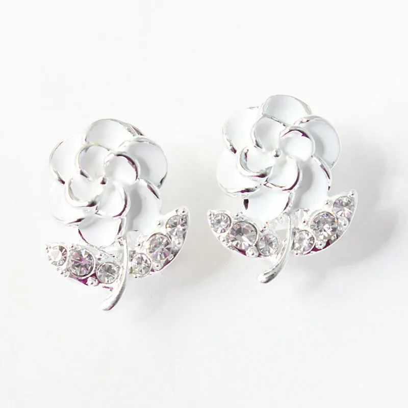 Серьги гвоздики F & U для девочек в виде свежего мороженого цветка с кристаллами и