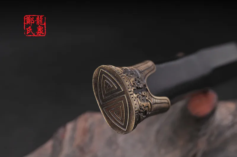 Холодная сталь Китайский Han Dynastic прямой меч античная бронза ручной металл ремесло из розового дерева ножны острота поставка