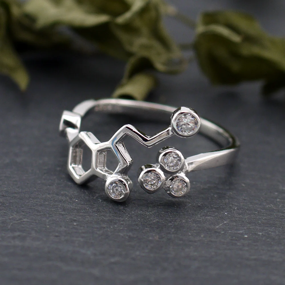 Стерлинговое серебро 925 пробы. Кольцо с листиками. Sl 925 кольцо. Серебро 960 и 925 пробы. Серебро 935 пробы.