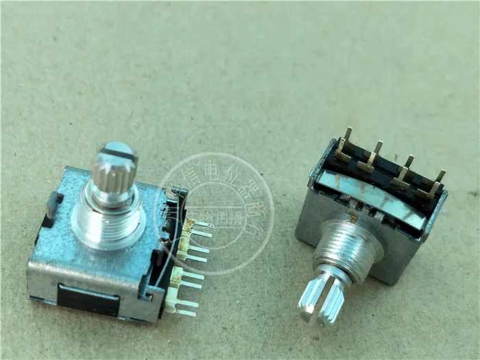 

2pcs SRRS18031A for ALPS encoder potentiometer / 2 * 4 feet 8 handle length 15MM flower axis