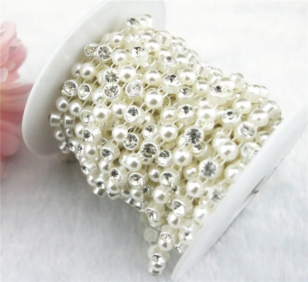 

9 m/roll 8mm Ivory Heart Pearl Rhinestone Chain Trims Sewing Costume Applique LZ44