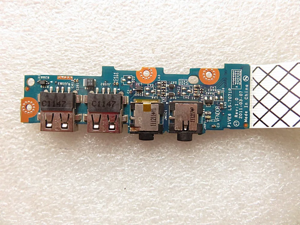 

Оригинал для 722 usb аудио платы P1VE6 LS-7071P