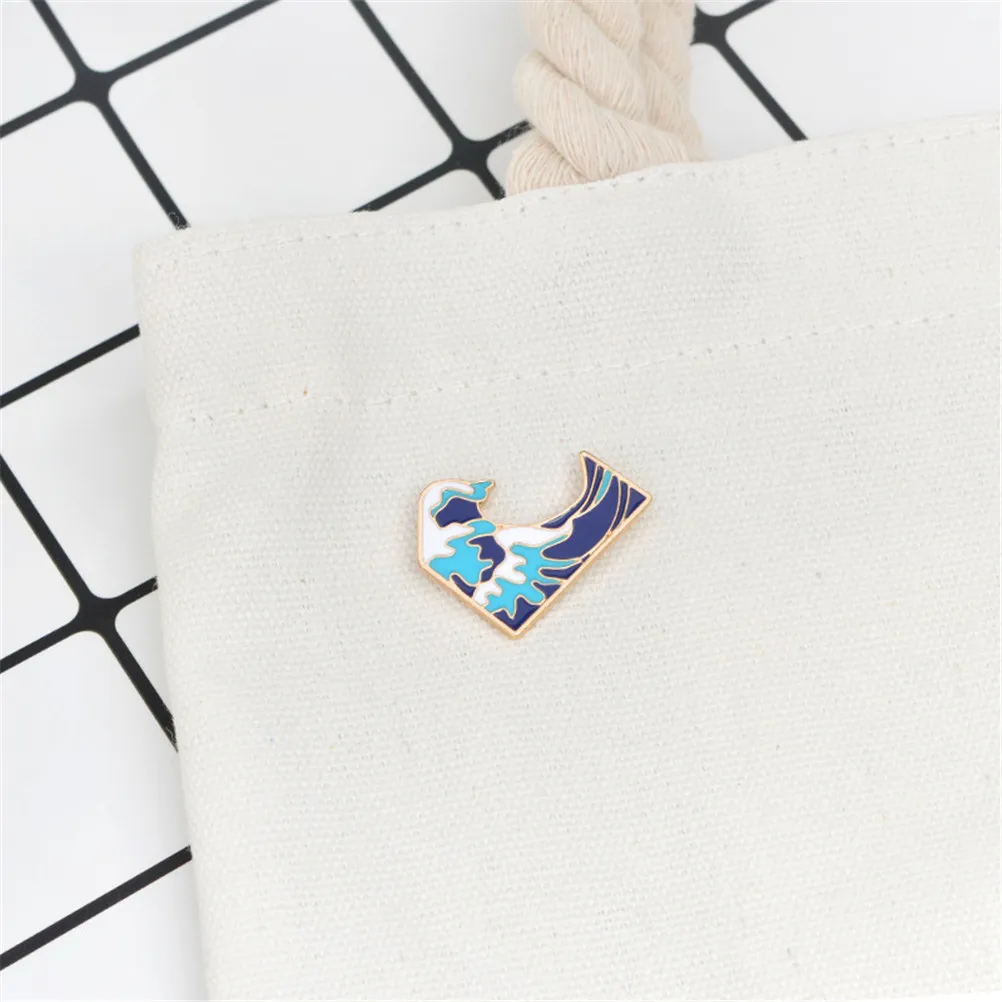 Джинсовая куртка с глазурью на кнопках героями мультфильмов 2018 Pin-знак ювелирное