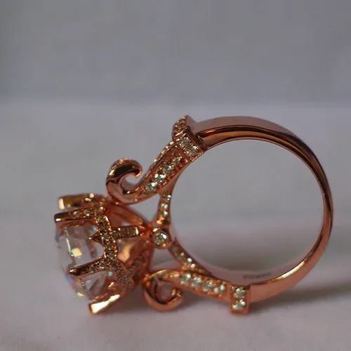

Amazing Big Diamond Ring Genuine 18K Rose Gold Designer Ring 5CT Certified Moissanite Engagement Diamond Ring Gold Jewelry Ring