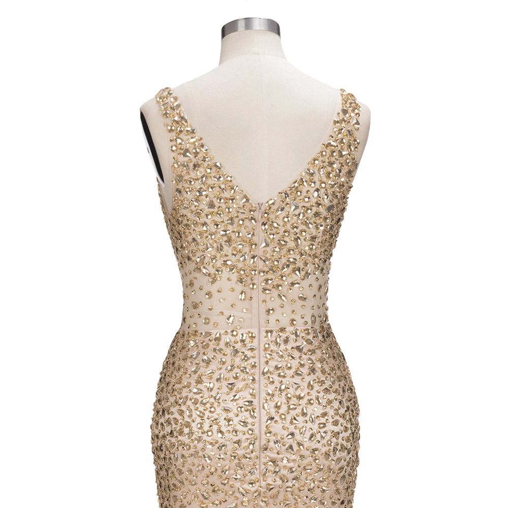 Женское вечернее платье без рукавов длинное с глубоким V-образным вырезом и