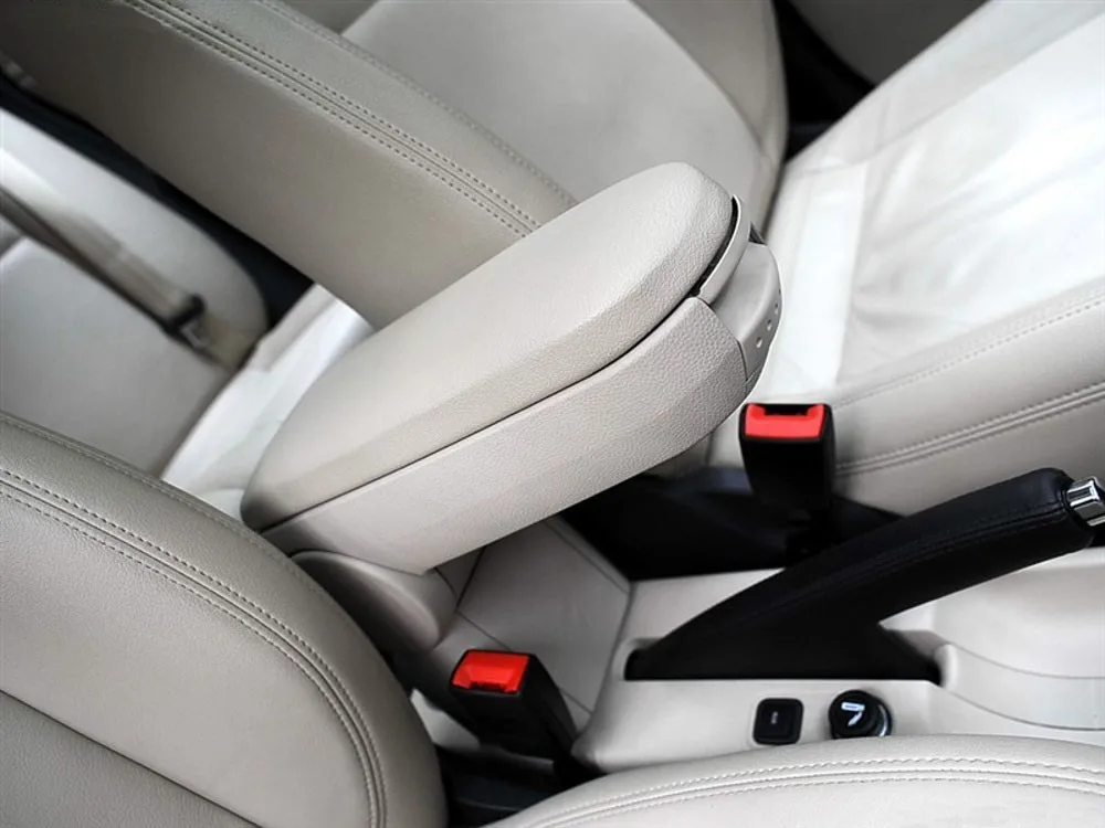 Для Fabia подлокотник коробка Roomster поручень коробка с промежуточным поручнем коробка для хранения