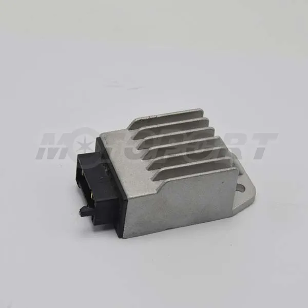 1803503A 3 Pin For DERBI Regulator With LEONELLI Ignition | Автомобили и мотоциклы
