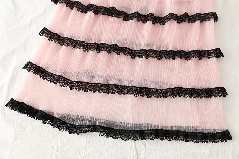 Женский модельный комплект из двух предметов Элегантная футболка с коротким