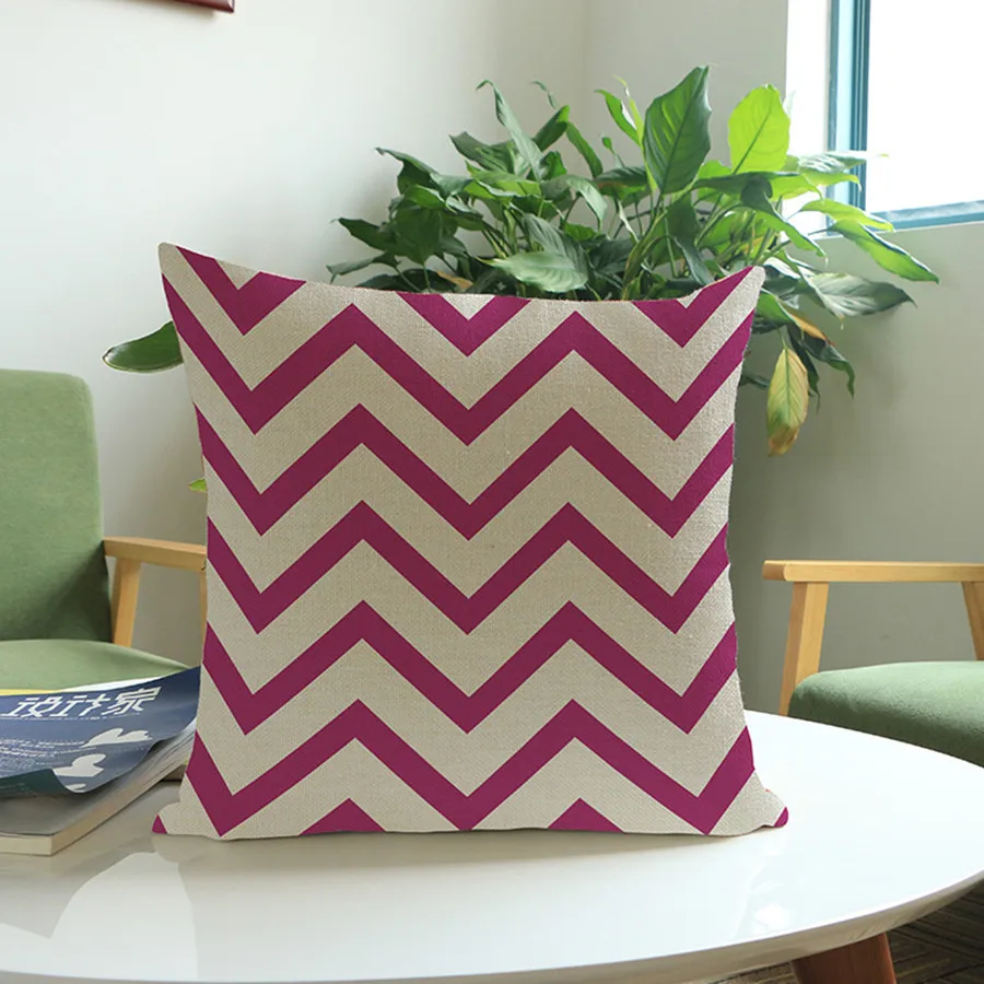 Наволочка с зелеными и красными волнистыми полосками Геометрическая подушка