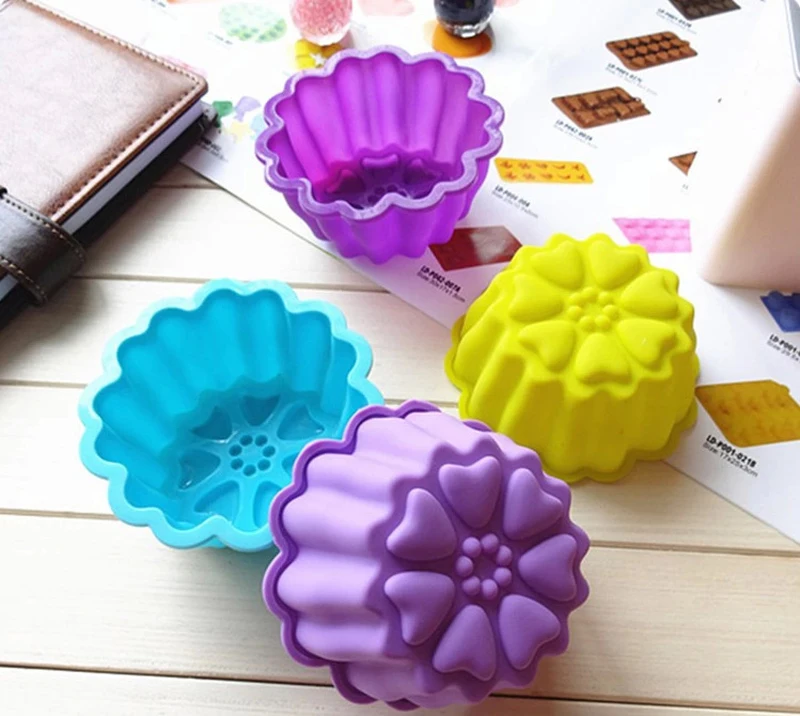 3pcs/lot Flower Shape Cupcake Liners Silicone Muffin Bread Muffin Baking Tools JH142
