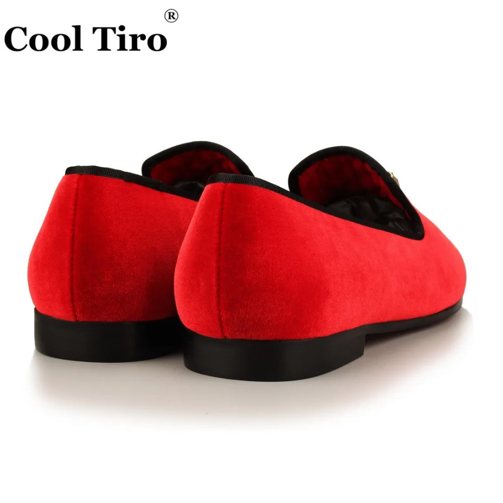 Крутые мужские лоферы с кисточками TIRO красные бархатные шлепанцы роскошные