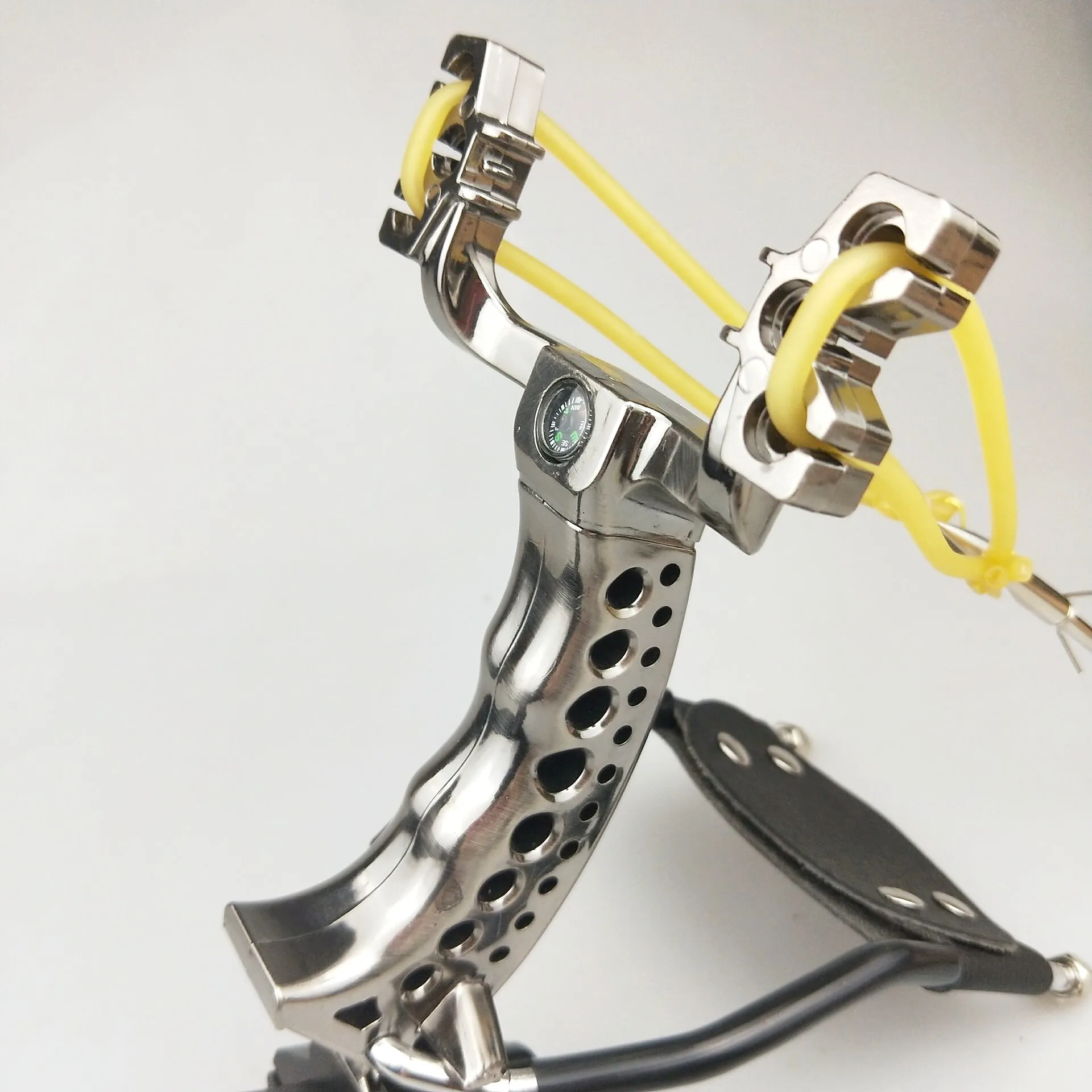 Мощный охотничий набор Slingshot Pro Fish Shooting Arrow Catapult для рыбалки на открытом воздухе