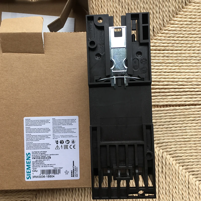 3RW3036-1BB04 плавный пускатель двигателя SIEMENS