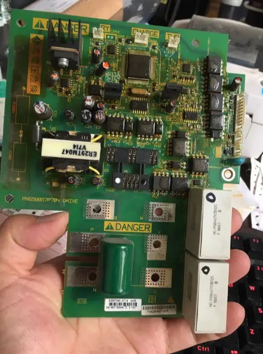 

Inverter ATV31 is 11kw and 15kw power board driver board motherboard trigger board power board bottom