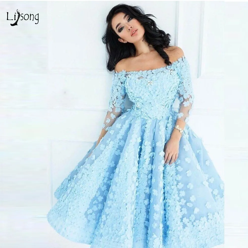 Женское платье с открытыми плечами Pretty небесно-голубое вечернее длиной ниже