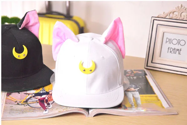 Japan New Sailor Moon Accessories Luna 