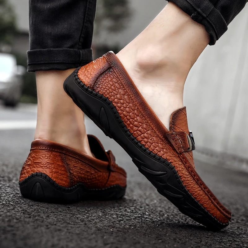 

2020 new Fashion men's shoes casual genuile leather loafers male classic slip on breathable shoe man flats driving shoes for men