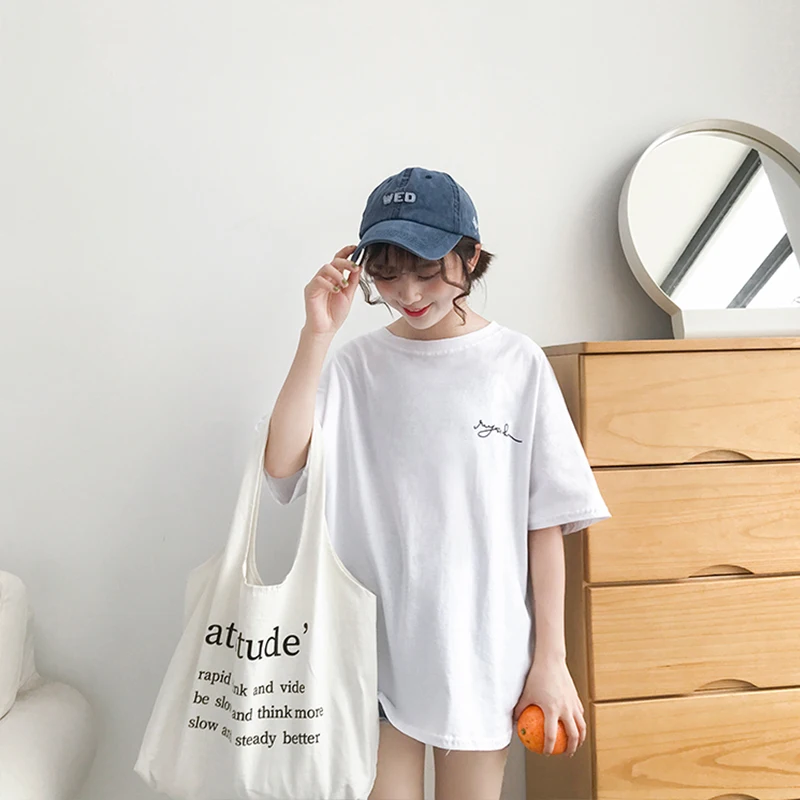 Женская футболка boyfriend белая оверсайз с коротким рукавом и круглой шеей | одежда