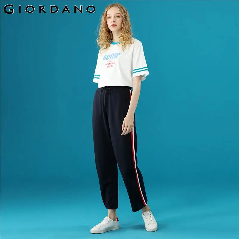 Женская футболка с принтом Giordano свободная со слоганом и коротким рукавом топы