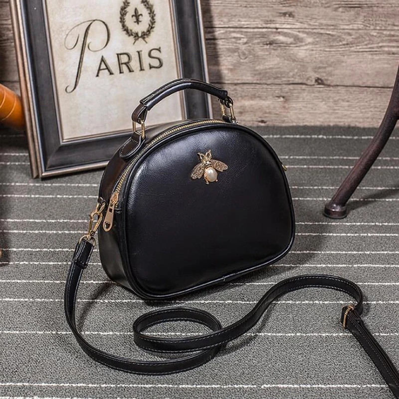 Сумка на плечо женская из экокожи модный саквояж кросс боди мессенджер маленький