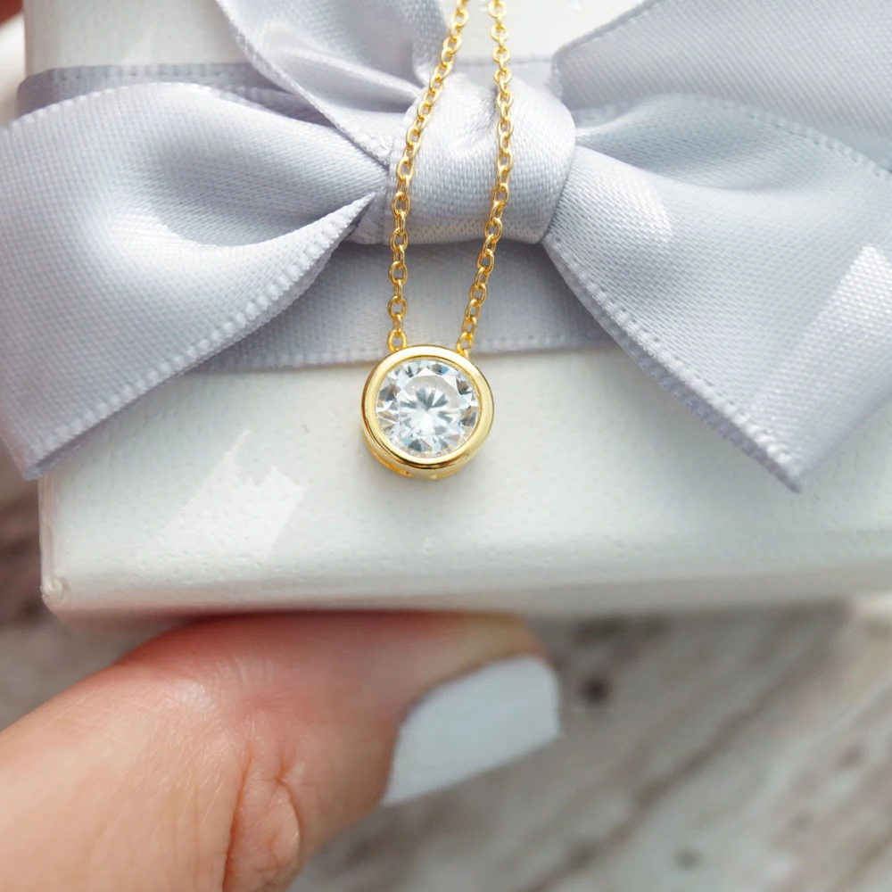 

Classic Stainless Steel Necklace for women Designer Jewelry Luxury Necklace Women Statement Necklace
