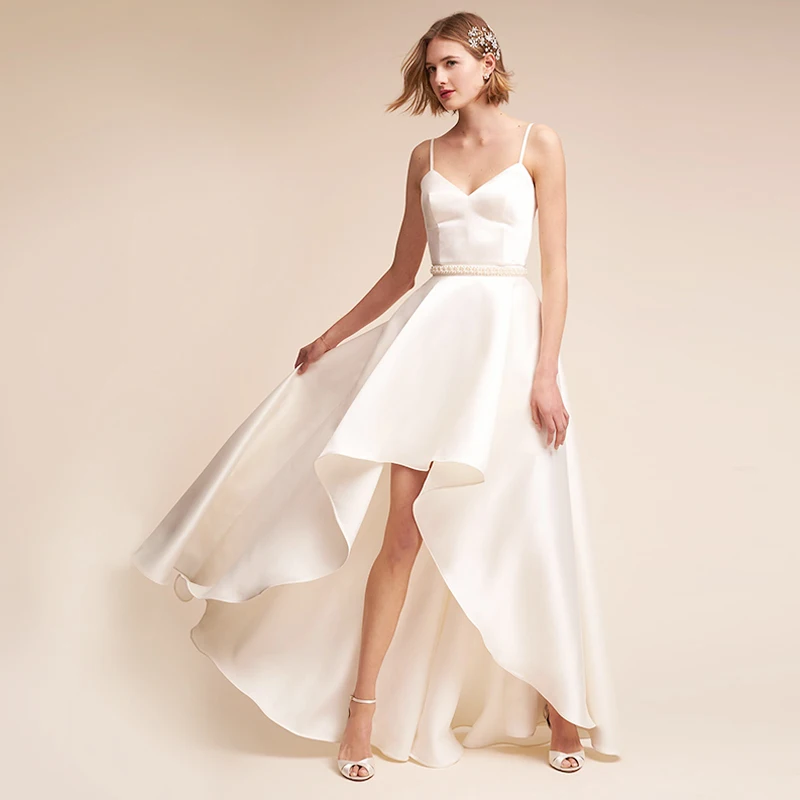 Новые простые v образным вырезом атласная Высокая Низкая Vestidos De Novia Кристалл