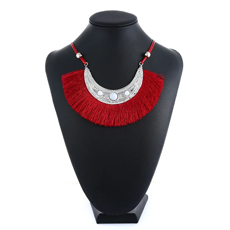 Silver Red KMVEXO богемное ожерелье с подвеской и кисточками, черный, синий, красный, желтый, белый цвета, бахрома с кисточками, Золотая смола, этническая цепочка на свитер, ювелирное изделие, подарок - Окраска металла: Silver Red
