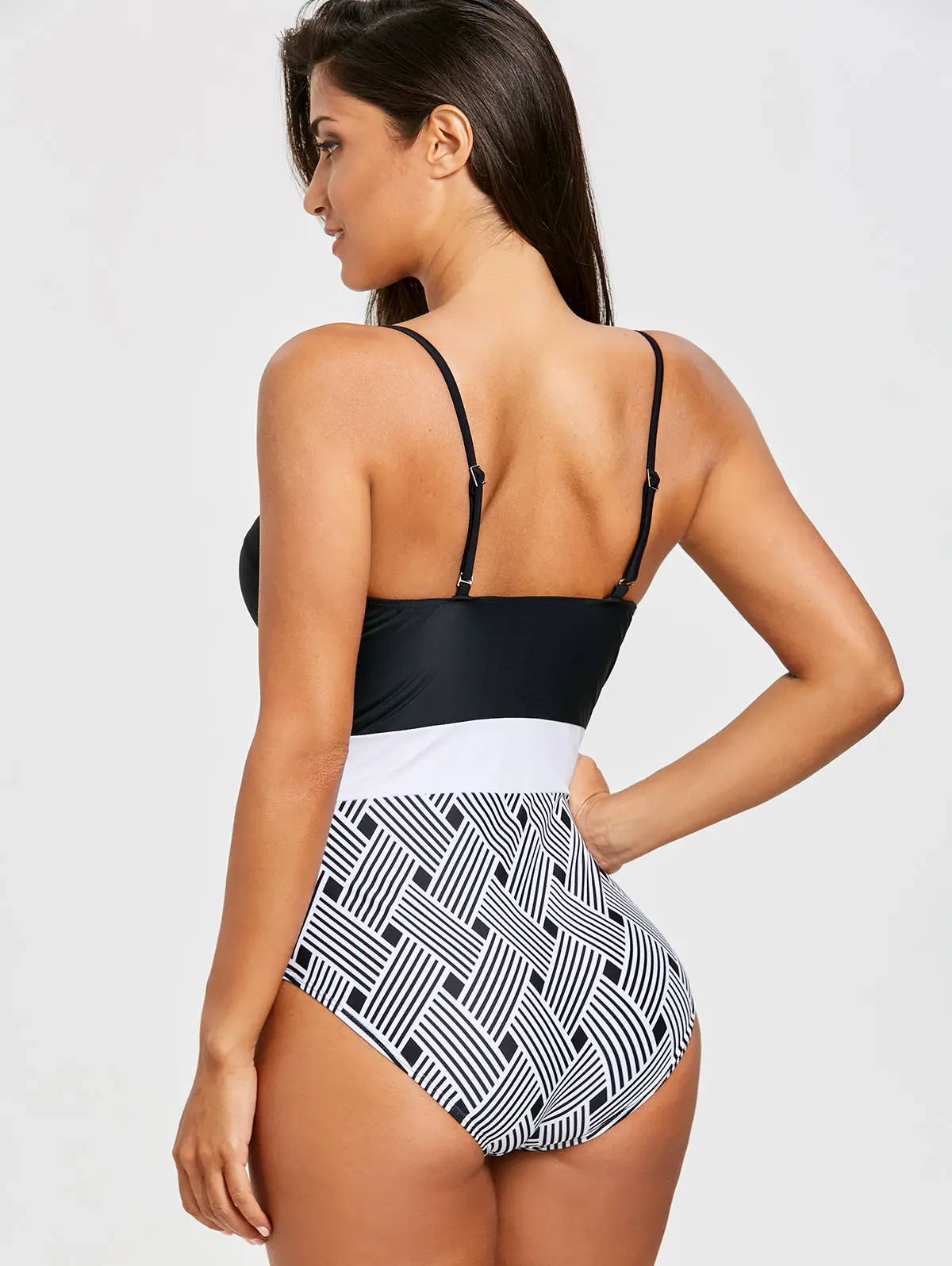 VESTLINDA Цельный боди на косточках в полоску Комбинезоны женские 2018 Летний