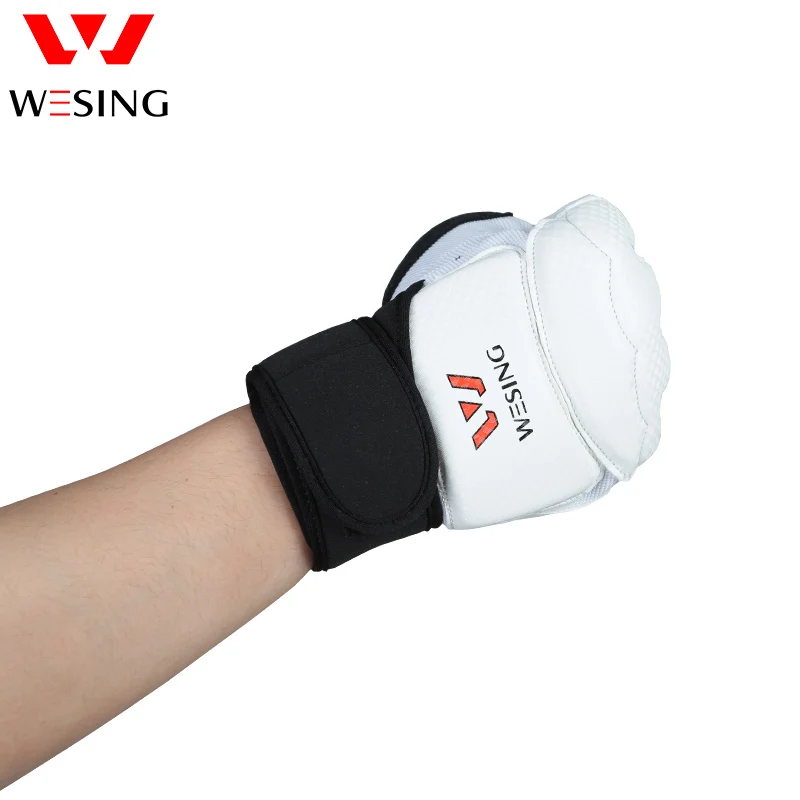 Фото Набор для защиты супинатора и перчаток для тхэквондо №3