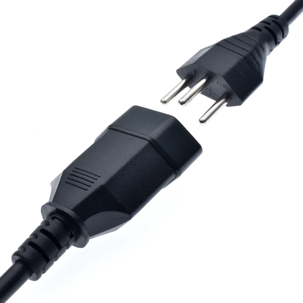 PDU/UPS C13 розетка в швейцарскую розетку, IEC320 C14 в швейцарскую SEV1011 розетка. Switzerland PDU удлинитель, 30 см